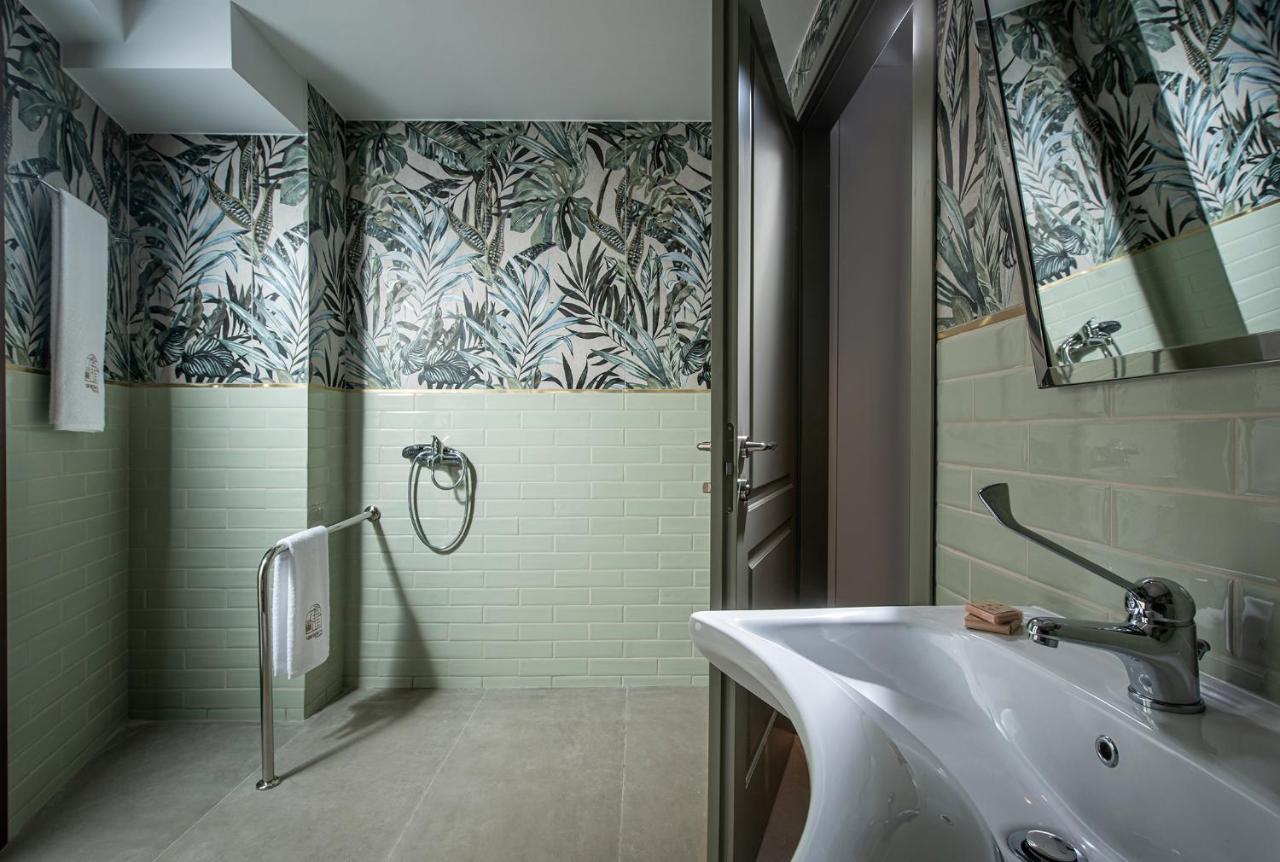 Vespera City Hotel Heraklion  Bagian luar foto